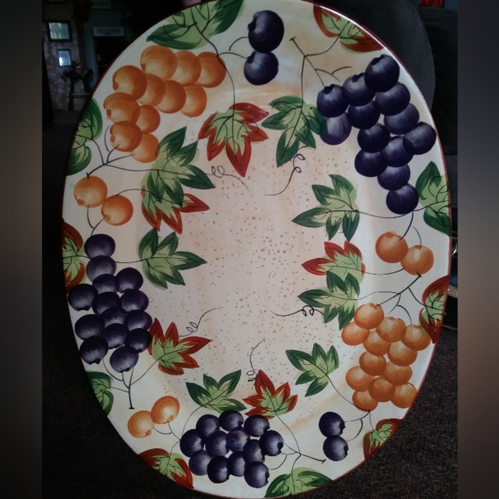 Fall Harvest Grapes Leaves Oval Serving Platter